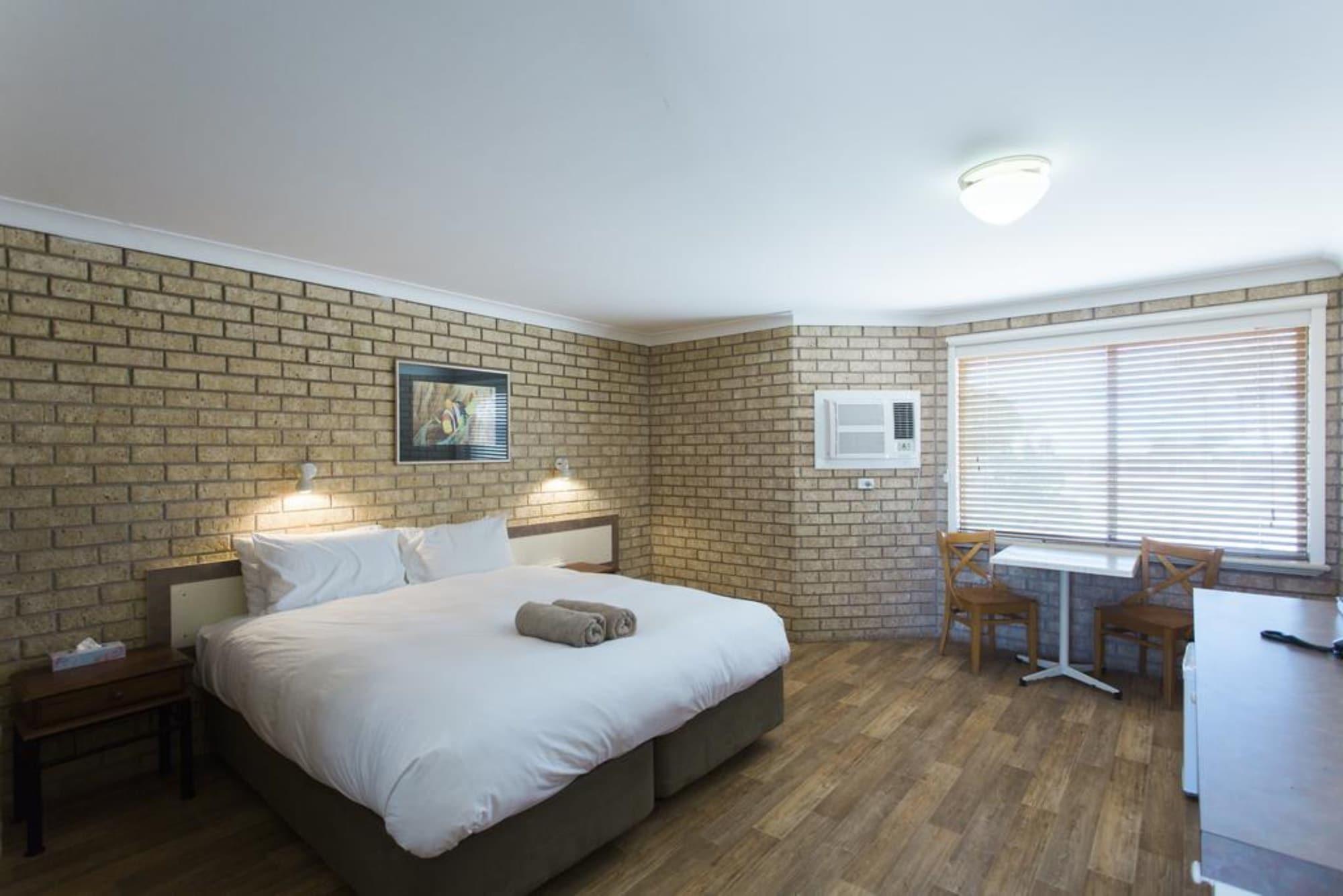 Hotel Potshot 3*